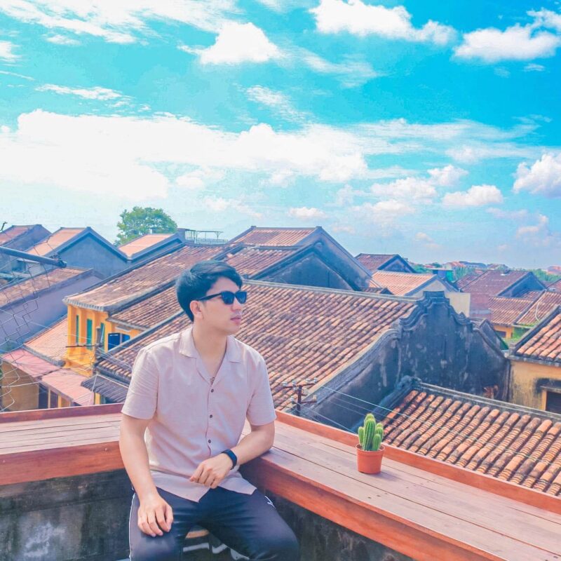 Trưởng-phòng-Hậu-Cần-Smile-Media