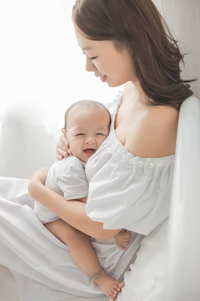 Concept Chụp Ảnh Mẹ Con: 7+ Ý Tưởng Để Sở Hữu Một Bức Hình Đẹp - Smile Media