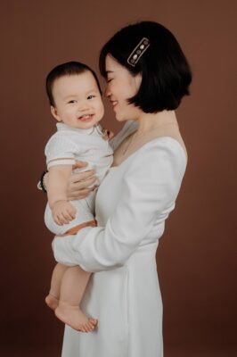 y-tuong-chup-anh-me-va-con-gai