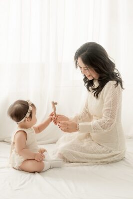 y-tuong-chup-anh-me-va-con-gai