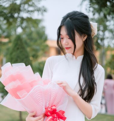 chụp ảnh kỷ yếu áo dài trắng